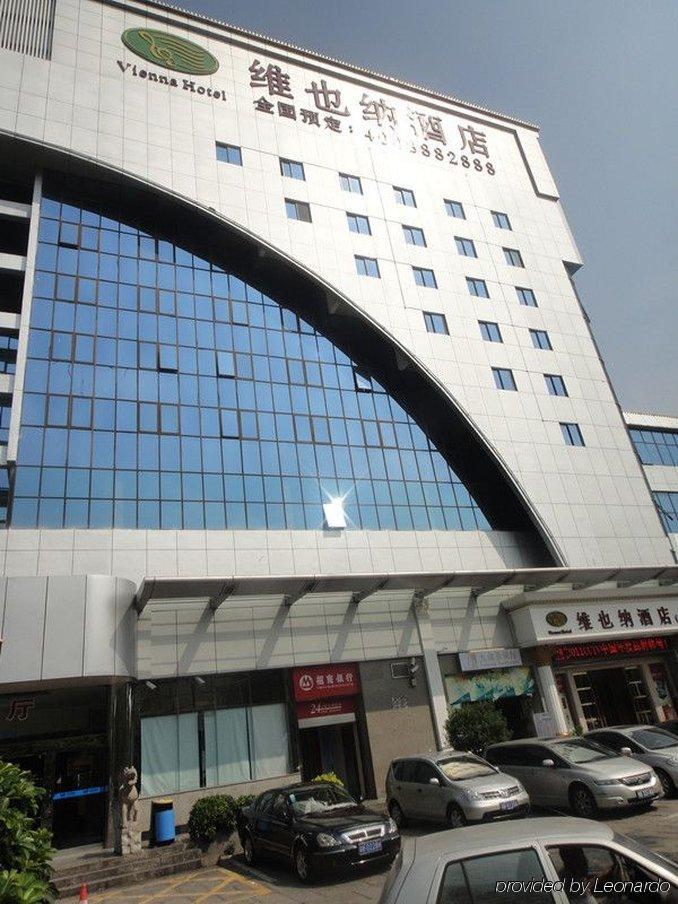Vienna Hotel Shenzhen Yinhu Bus Station Exterior photo