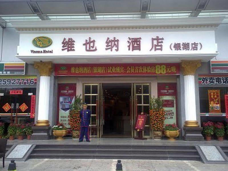 Vienna Hotel Shenzhen Yinhu Bus Station Exterior photo